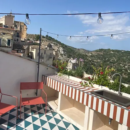 Super Giù - Rooftop Skyline Hébergement de vacances *